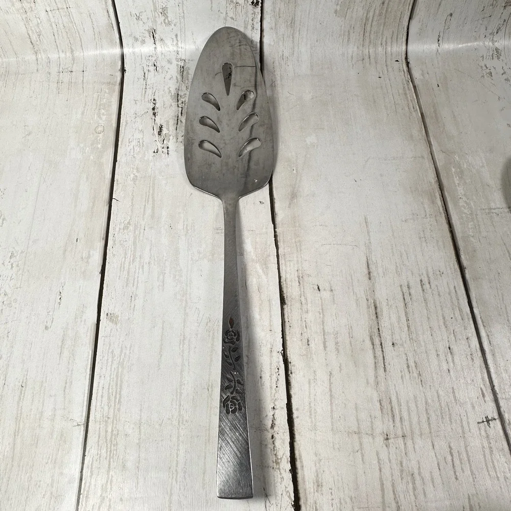 Oxford Hall OXH3 Stainless‎ Japan Roses Burnished Handle Pie Server Flatware